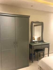 Twin Room with Bathroom room in Durrat Savana 2 Furnished Units