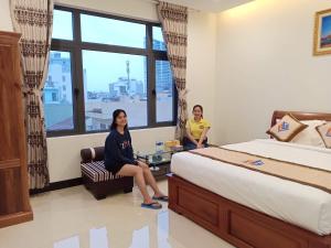 Phòng Loại Sang Giường Lớn (Deluxe King Room)
