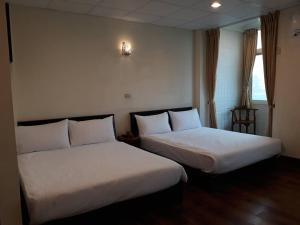 Phòng Deluxe 4 Người (Deluxe Quadruple Room)