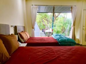 Phòng 4 người có phòng tắm (Quadruple Room with Bathroom)
