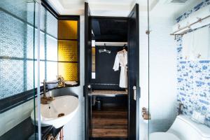 Phòng Cao Cấp Cho Hai Người (Superior Double Room)