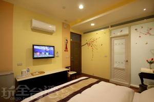 Phòng Giường Đôi Có Phòng Tắm Riêng (Double Room with Private Bathroom)