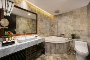 Phòng Grand Executive Giường cỡ King (Grand Executive King Room)