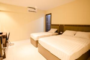 Phòng Deluxe Giường Đôi/2 Giường Đơn (Deluxe Double or Twin Room)