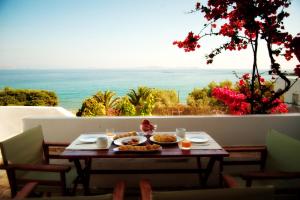 Zephyros - Tinos Island