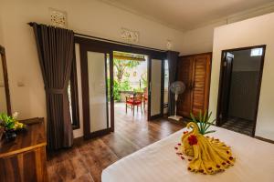 Phòng Đôi Cao Cấp (Superior Double Room)