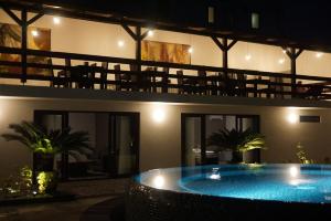 Phòng Có Giường Cỡ King Nhìn Ra Vườn (King Room with Garden View)