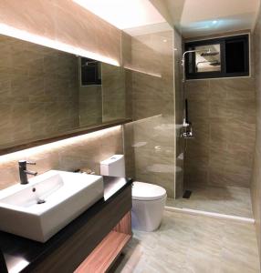 Phòng Đôi Loại Sang (Deluxe Double Room)