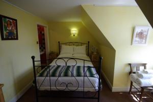 Double Room with Shared Bathroom Facilities room in Church Street Hotel