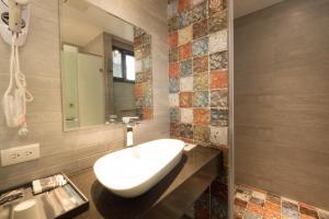 Phòng Giường Đôi Có Sân Hiên (Double Room with Terrace)