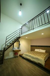 Phòng Duplex 4 Người (Duplex Quadruple Room)