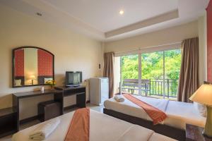 Standard Double or Twin Room room in Suphan Lake Hometel