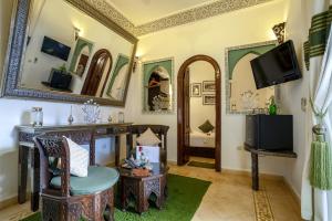 Olive Triple Room  room in Riad Anabel