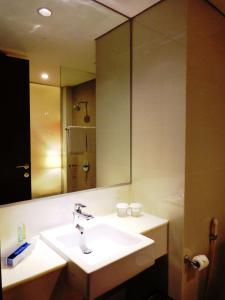 Phòng Cao Cấp Cho Hai Người (Superior Double Room)