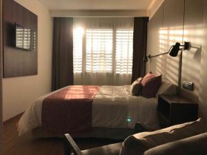 Superior One-Bedroom Apartment (2 Adults) room in Pierre & Vacances Madrid Apartamentos Eurobuilding 2