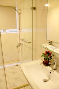 Phòng Budget 2 Giường Đơn không có Cửa sổ (Budget Twin Room without Window)