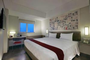 Phòng Loại Sang Giường Lớn (Deluxe King Room)