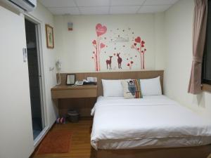 Phòng Tiêu Chuẩn Giường Đôi (Standard Double Room)