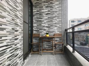 Phòng 2 giường đơn có ban công (Twin Room with Balcony)