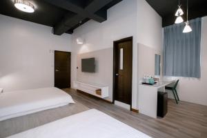 Phòng Bốn Người Có Phòng Tắm Riêng (Quadruple Room with Private Bathroom)