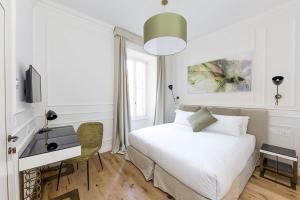 Superior Double Room room in Parisii Luxury Relais Rome
