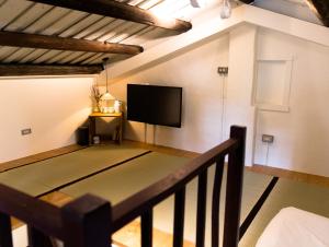 Suite 2 Tầng (Duplex Suite)