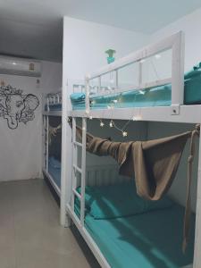 Standard Dormitory Bunk