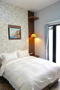 Phòng Giường Đôi Nhìn Ra Núi (Double Room with Mountain View)