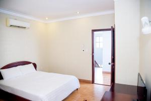 Phòng Tiêu Chuẩn Giường Đôi Không Có Cửa Sổ (Standard Double No Windows)