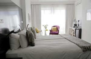 Grand Deluxe Double Pool Room room in DysArt Boutique Hotel