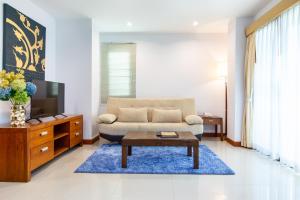 Deluxe Suite - 1 Bedroom with City View