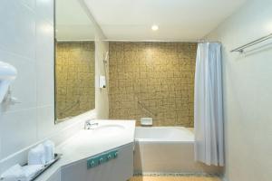 Grand Executive Suites - 3 Bedrooms