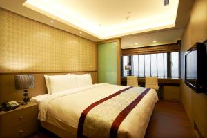 Căn Hộ 2 Phòng Ngủ (3 Người Lớn) (Two-Bedroom Apartment (3 Adults))