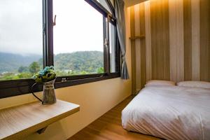 Phòng Giường Đôi Nhìn Ra Vườn (Double Room with Garden View)