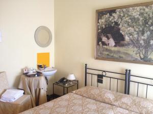 Double Room with Private External Bathroom room in Guesthouse Alloggi Agli Artisti