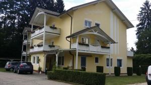 Pension Seefrieden Sankt Kanzian Austria J2ski