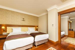 Connecting Family Room room in Acra Hotel - Special Category