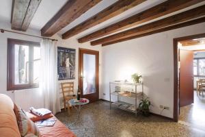 One-Bedroom Apartment room in Locappart Silvestro