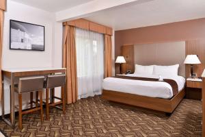 King Room room in Best Western Airport Plaza Inn - Los Angeles LAX Airport