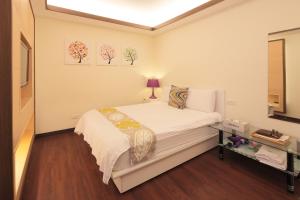 Phòng Standard giường đôi (Standard Double Room)