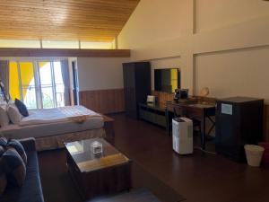 Phòng Loại Sang Giường Đôi (Deluxe Double Room)