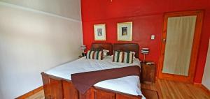 Deluxe Double or Twin Room with Pool View room in Redbourne Hilldrop Guesthouse