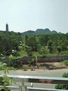 Phòng Giường Đôi/2 Giường Đơn Nhìn Ra Núi (Double or Twin Room with Mountain View)