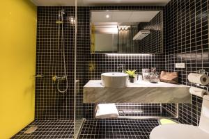 Phòng Tiêu chuẩn Giường đôi Không có cửa sổ (Standard Double No Window )