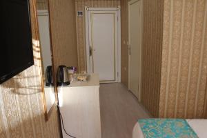 Standard Double or Twin Room room in Omega Inn