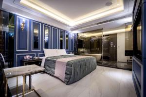 Phòng Tiêu Chuẩn Giường Đôi (Standard Double Room)