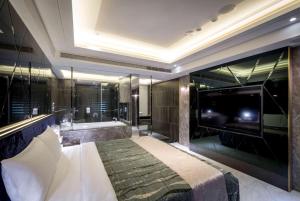 Phòng Tiêu Chuẩn Giường Đôi (Standard Double Room)