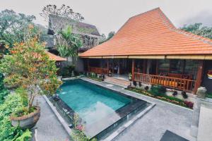 Standard Pool Villa