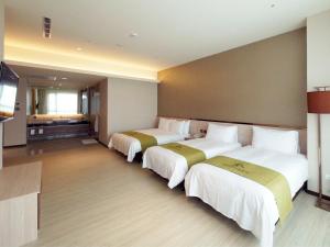 Suite Tiêu Chuẩn 2 Phòng Ngủ 2 Phòng (Standard Suite 2 Bedroom 2 Room)