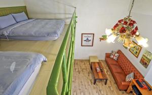 Phòng Duplex 4 Người (Duplex Quadruple Room)
